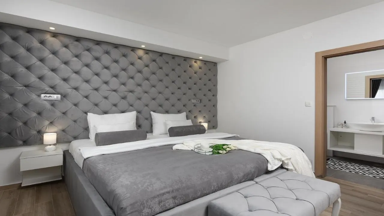 Luxury Residence Villa Astria Knezevic