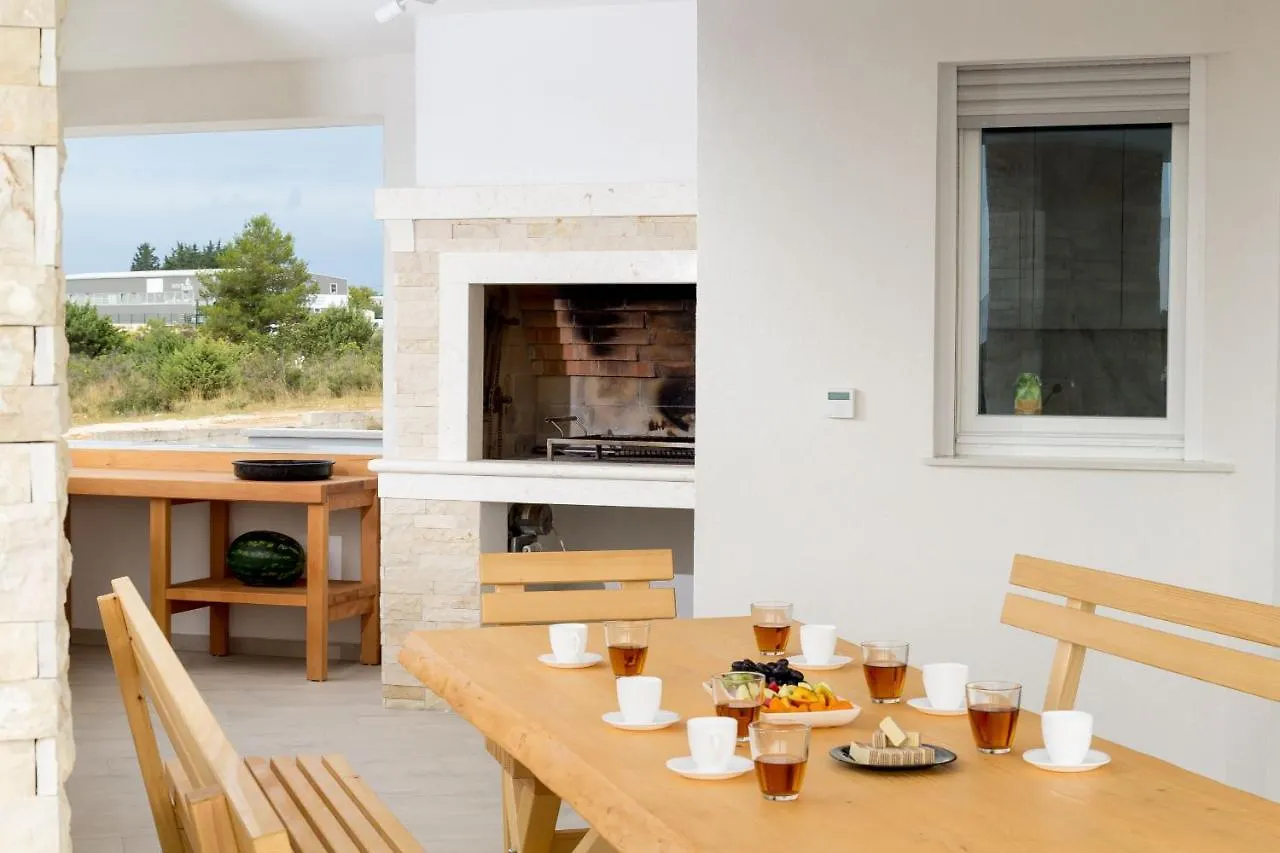 Luxury Residence Villa Astria Knezevic 0*,  Kroatië